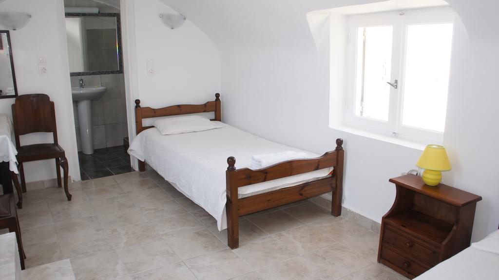 Marcos Rooms Oia  Exterior photo