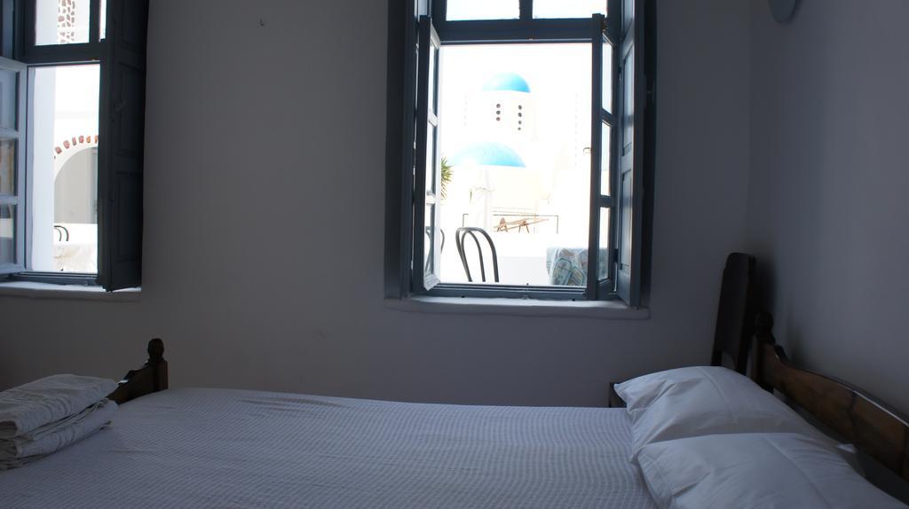 Marcos Rooms Oia  Exterior photo